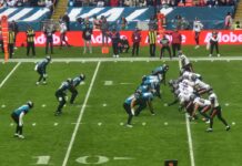 Texans edge Jaguars 34-31 at Wembley